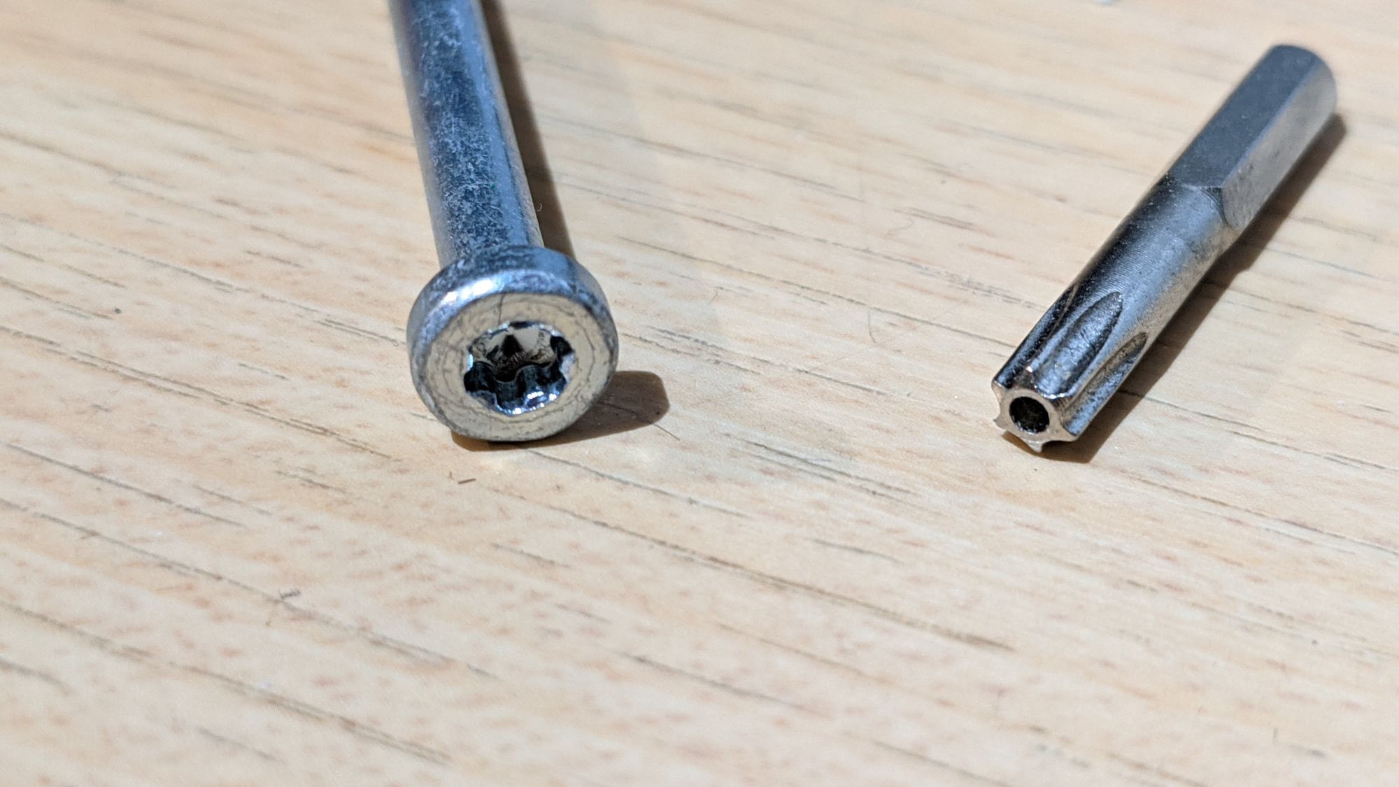 torx screw